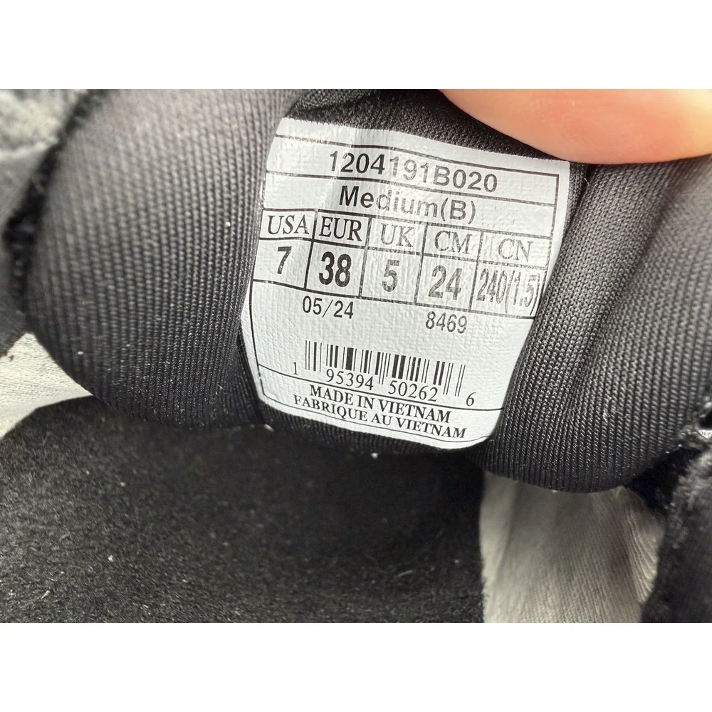 Brooks Ghost 16 GTX Gore-tex Womens Size 7 Black Running Shoes 1204191B020